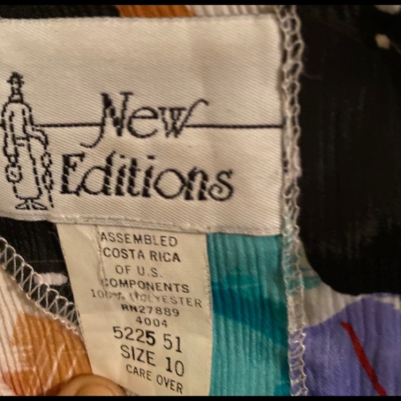 Top - Picture 3 of 3